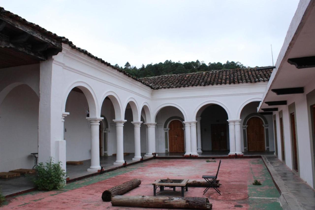 Fandango Hostel San Cristobal de las Casas Ngoại thất bức ảnh